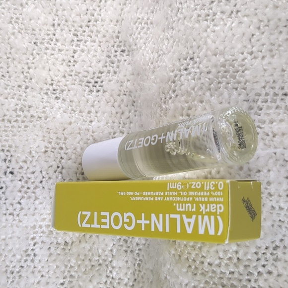 (MALIN+GOETZ) Rollerball dark rum perfume oil, 9ml/0.30fl oz - Picture 10 of 13